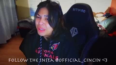 Snapshot of miacanela_xo chatting on 02-17-25, 12:54 Mia online show from 02-17-25, 12:54