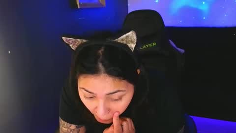 Snapshot of miacanela_xo chatting on 09-08-25, 11:26 Mia online show from 09-08-25, 11:26