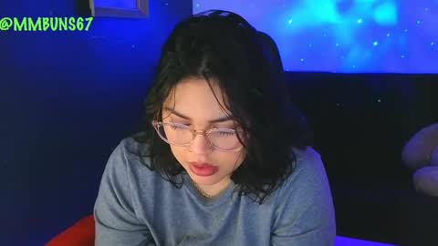 Snapshot of miacanela_xo chatting on 09-16-25, 12:11 Mia online show from 09-16-25, 12:11