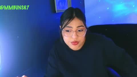 Snapshot of miacanela_xo chatting on 09-19-25, 11:49 Mia online show from 09-19-25, 11:49