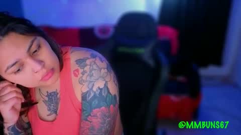 Snapshot of miacanela_xo chatting on 11-10-25, 01:04 Mia online show from 11-10-25, 01:04