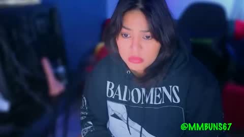 Snapshot of miacanela_xo chatting on 11-18-25, 12:49 Mia online show from 11-18-25, 12:49