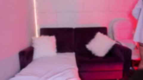 mia online show from 02-05-26, 07:40