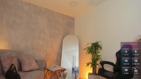 miacooper online show from 09-28-25, 12:21