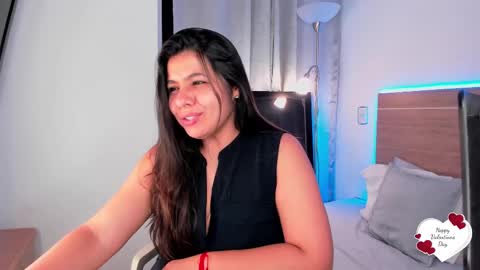 IG Yojanagomez  online show from 02-16-25, 12:41