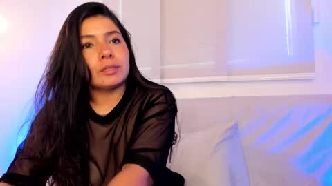 Snapshot of miadanielss chatting on 03-10-26, 02:22 IG Yojanagomez online show from 03-10-26, 02:22