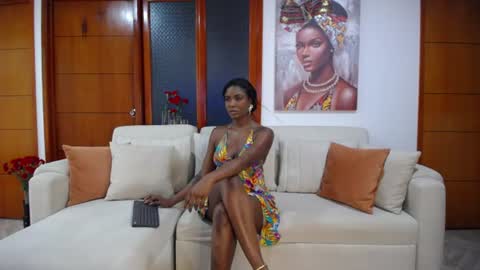 Snapshot of miaderail chatting on 06-10-26, 08:08 Sofi online show from 06-10-26, 08:08