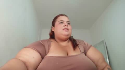 Snapshot of miadolan chatting on 07-06-26, 01:24 Mia online show from 07-06-26, 01:24