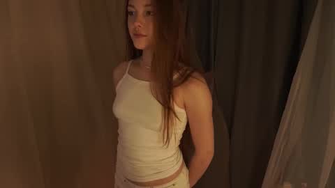 Mia online show from 11-10-25, 05:01