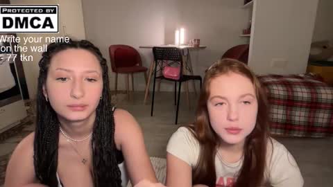 Mia online show from 03-25-26, 09:54