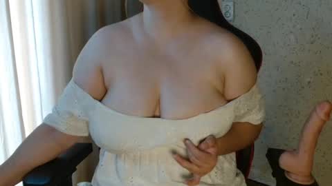 MiaFoxisJa online show from 07-06-26, 03:58