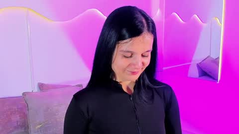 Snapshot of miahansson chatting on 06-02-26, 08:33 MIA online show from 06-02-26, 08:33