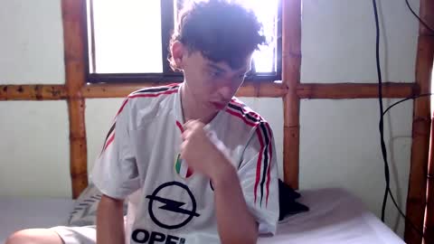 Snapshot of miahells chatting on 10-16-25, 03:13 Mia Sam online show from 10-16-25, 03:13