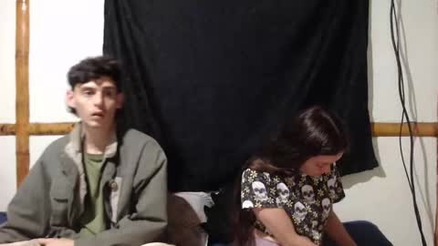 Snapshot of miahells chatting on 10-26-25, 02:28 Mia Sam online show from 10-26-25, 02:28