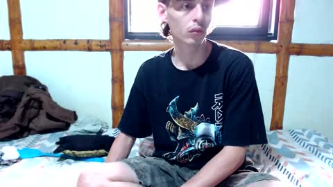 Snapshot of miahells chatting on 11-25-25, 03:34 Mia Sam online show from 11-25-25, 03:34