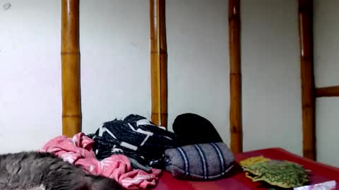 Snapshot of miahells chatting on 02-27-26, 06:08 Mia Sam online show from 02-27-26, 06:08