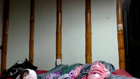 Snapshot of miahells chatting on 03-29-26, 12:16 Mia Sam online show from 03-29-26, 12:16