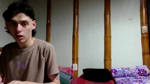 Snapshot of miahells chatting on 04-01-26, 03:31 Mia Sam online show from 04-01-26, 03:31