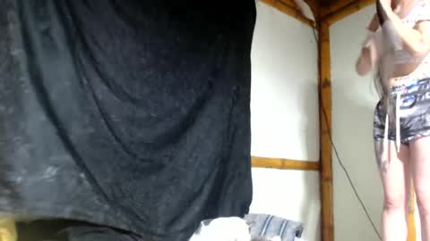 Snapshot of miahells chatting on 06-19-26, 12:26 Mia Sam online show from 06-19-26, 12:26