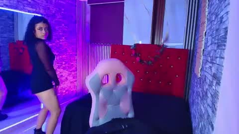 MIA VELEZ online show from 11-06-25, 03:07