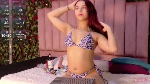 Mia online show from 02-04-26, 03:07