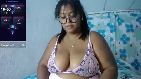 Snapshot of miajoseph_ chatting on 04-18-26, 02:26 miajoseph_ online show from 04-18-26, 02:26