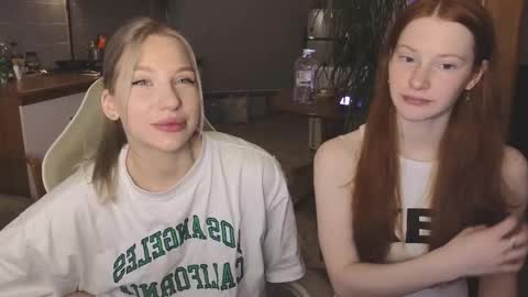 milanaaaa online show from 03-06-25, 01:57