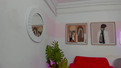 Snapshot of miakhalifa_7 chatting on 10-27-25, 03:32 Mia Khalifa online show from 10-27-25, 03:32