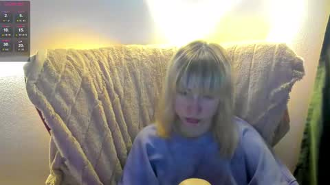miakimiko online show from 06-21-26, 01:19