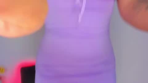 Snapshot of miakris1 chatting on 07-11-26, 11:13 miakris1 online show from 07-11-26, 11:13