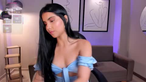 Snapshot of mialaurence_ chatting on 09-30-25, 07:52 Call me Mia online show from 09-30-25, 07:52