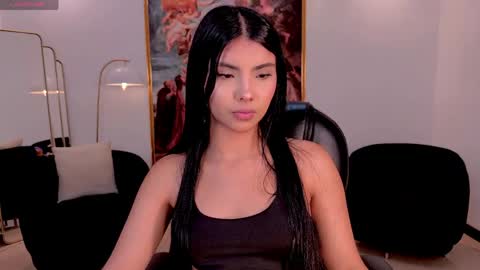 Call me Mia  online show from 05-18-26, 07:09