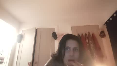 Snapshot of mialove304 chatting on 07-22-26, 04:37 MiaBaBY online show from 07-22-26, 04:37
