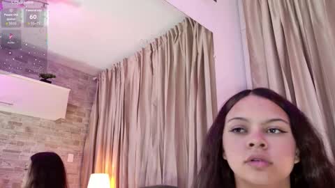 Snapshot of mialuxx chatting on 02-06-26, 07:50 Mia online show from 02-06-26, 07:50