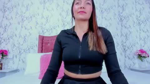 Mia Malkova online show from 12-17-25, 04:24