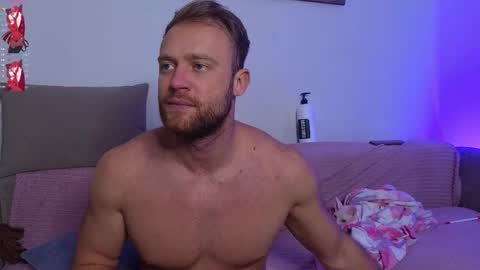 BestMarriedCouple online show from 12-23-25, 08:45