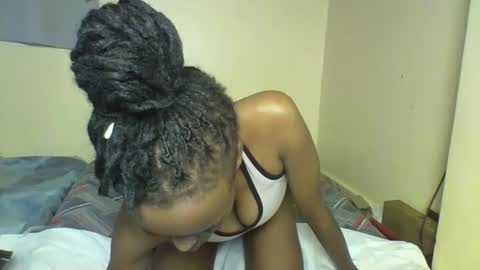 Muffin online show from 02-16-26, 12:34