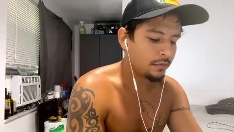 miamiclos1 online show from 09-22-25, 09:39