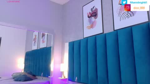 Mia  online show from 04-18-26, 12:20