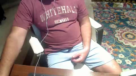 Snapshot of miamiwrestler chatting on 05-10-26, 02:06 miamiwrestler online show from 05-10-26, 02:06