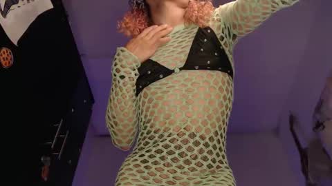 MianCuntyDoll online show from 10-04-25, 02:48