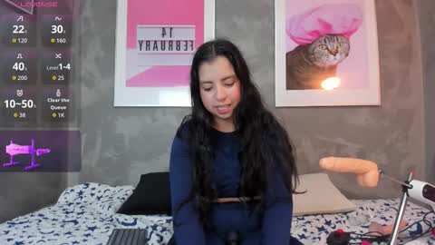 Mia online show from 12-17-25, 09:10