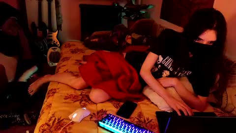 Kristien online show from 01-17-25, 04:06