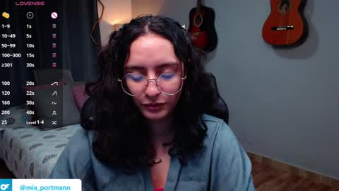 MIAPORTMANN online show from 01-09-25, 12:19