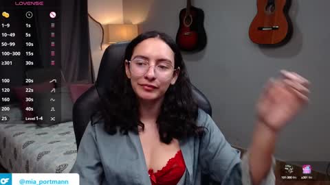 MIAPORTMANN online show from 01-24-25, 03:13