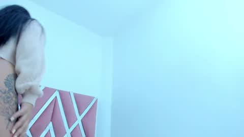 Snapshot of miaquevedo chatting on 10-04-25, 02:59 Mia Quevedo online show from 10-04-25, 02:59