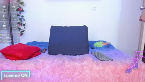 Mia Milf online show from 03-27-26, 08:26