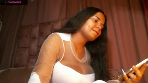 miasaandovaal 22 online show from 05-04-26, 09:22