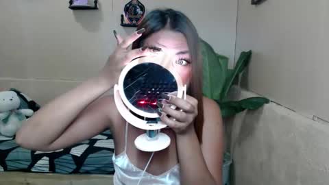 mia online show from 04-20-26, 02:58