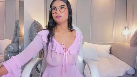 Mia  online show from 03-01-26, 03:08